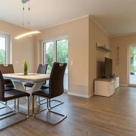 Liegeplatz Liegeplatz *